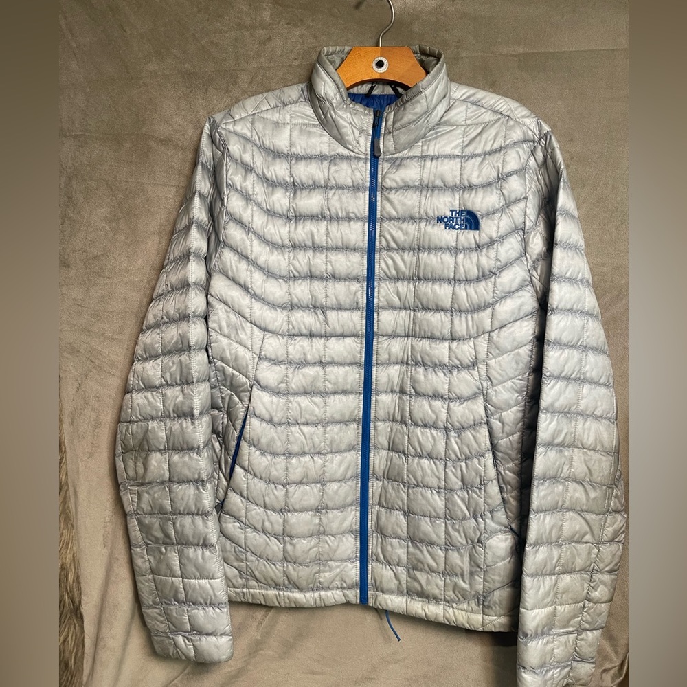 North face puffer jacket